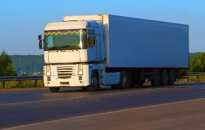 Adana ile Demirci Arası Öğrenci Eşyası Taşıma